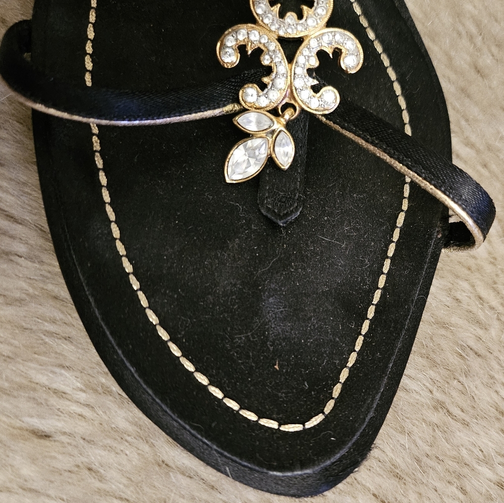 Rene Caovilla blinged out rhinestone heels with gold trim - Picture 7 of 12